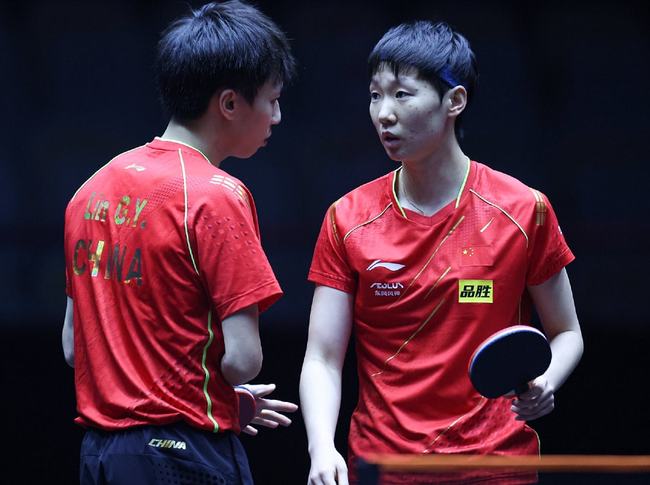 玲凭借丰富 玲凭借丰富