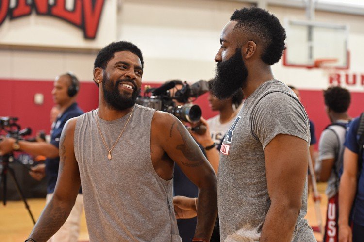 西海岸总经理：杨智、刘健、毛雷尔等人将跟随邵佳一加入国足